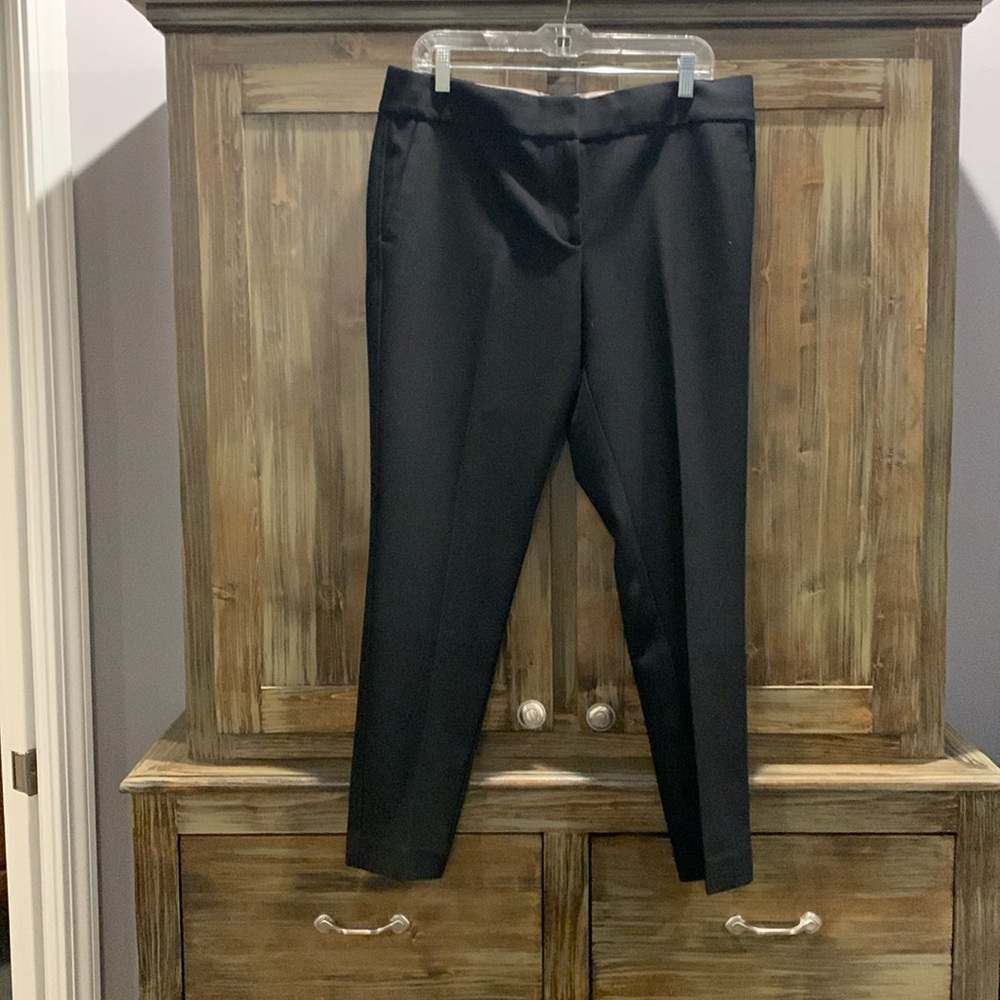 LOFT Marisa pants in black, size 10.